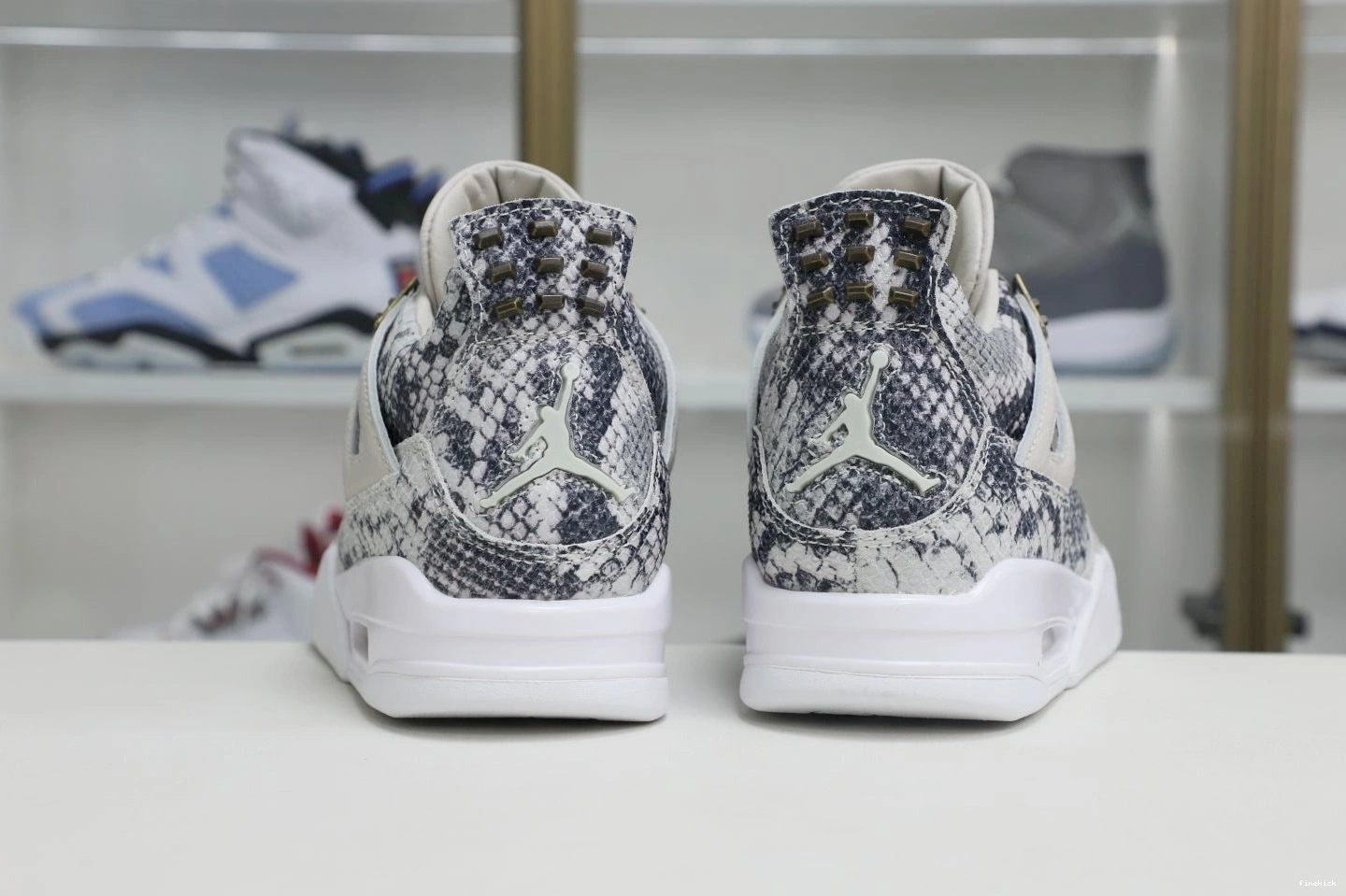 4 Jordan retro Jordan snakeskin Air 1102